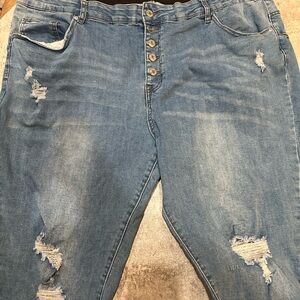 Women’s torrid, distressed jeans